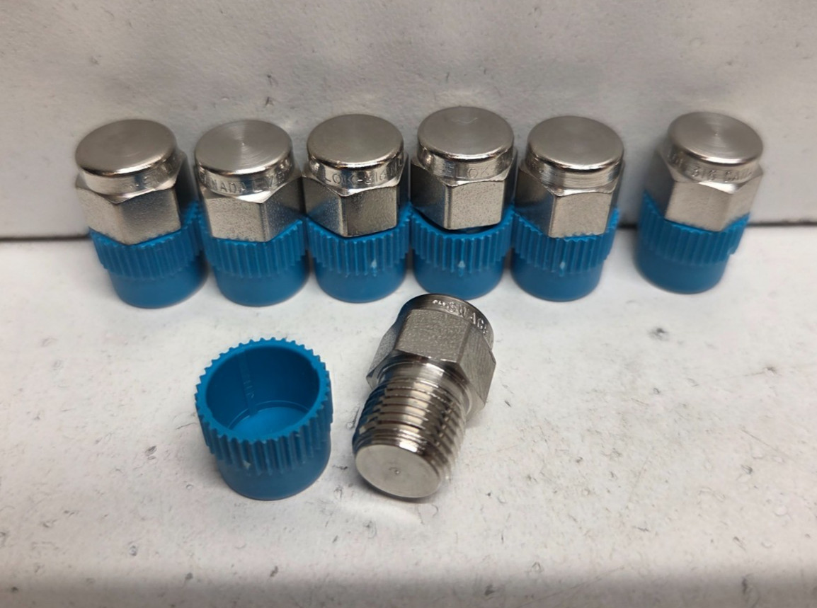 LOT OF 7 NEW NO BOX! SWAGELOK 1/8″ MNPT STAINLESS STEELE PIPE PLUGS SS-2-P