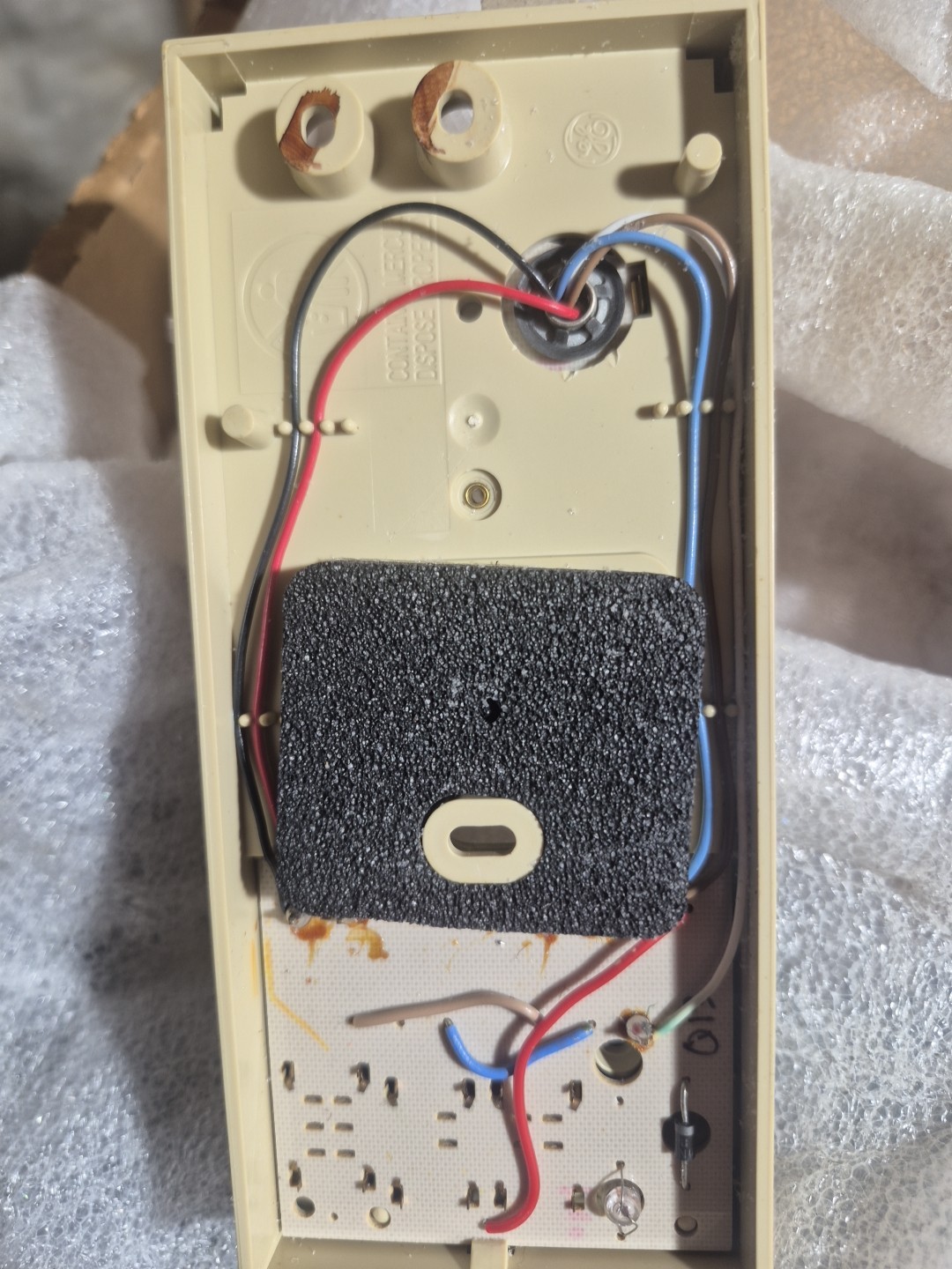 New Goodman HPT18-60w Heat Pump Thermostat multi-stage Manual Changeover