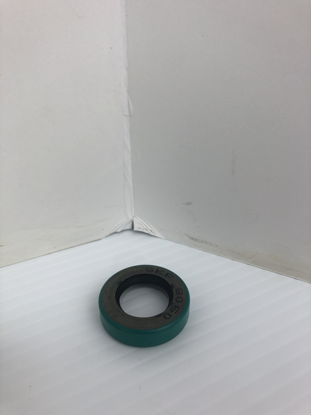 SKF 8060 CR Seals Radial Shaft Seal – Lot of 13