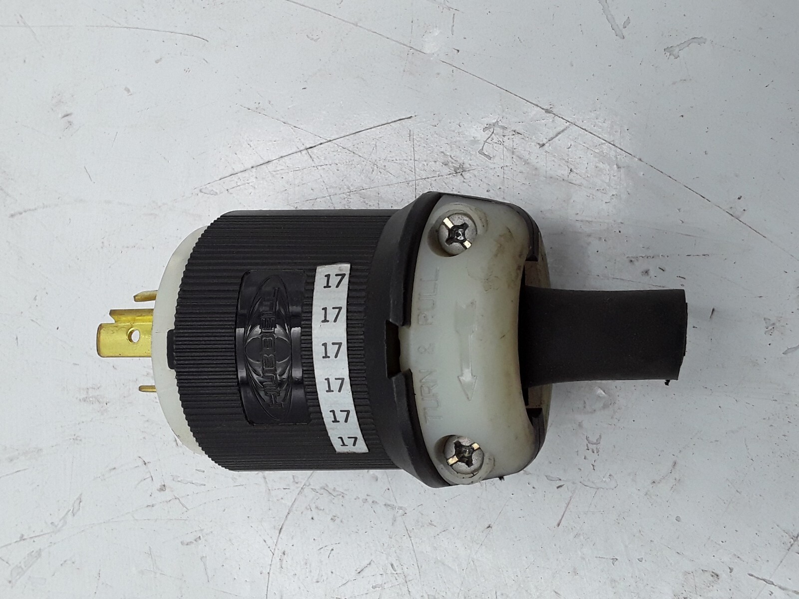 Hubbell HBL 2431 Locking Plug Quantity 1