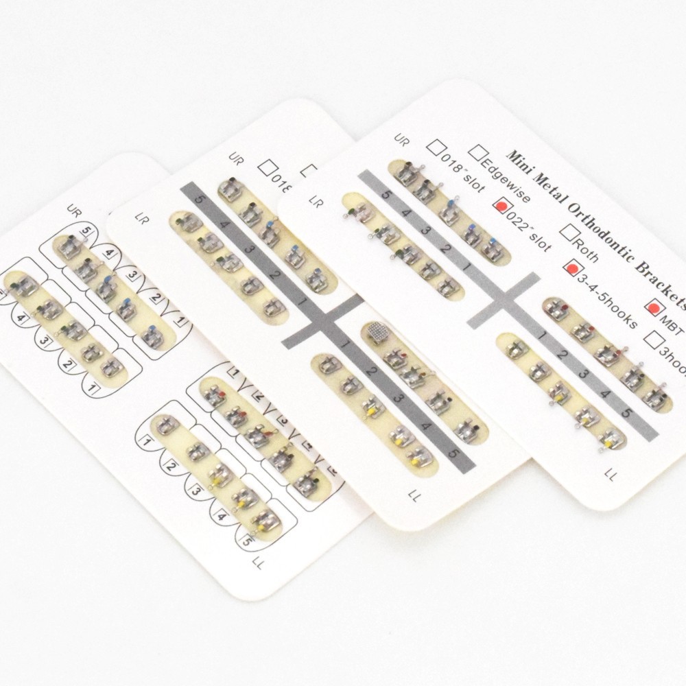 10x Dental Orthodontic Brackets Braces Monoblock Roth Edgewise MBT 018/022 Hooks