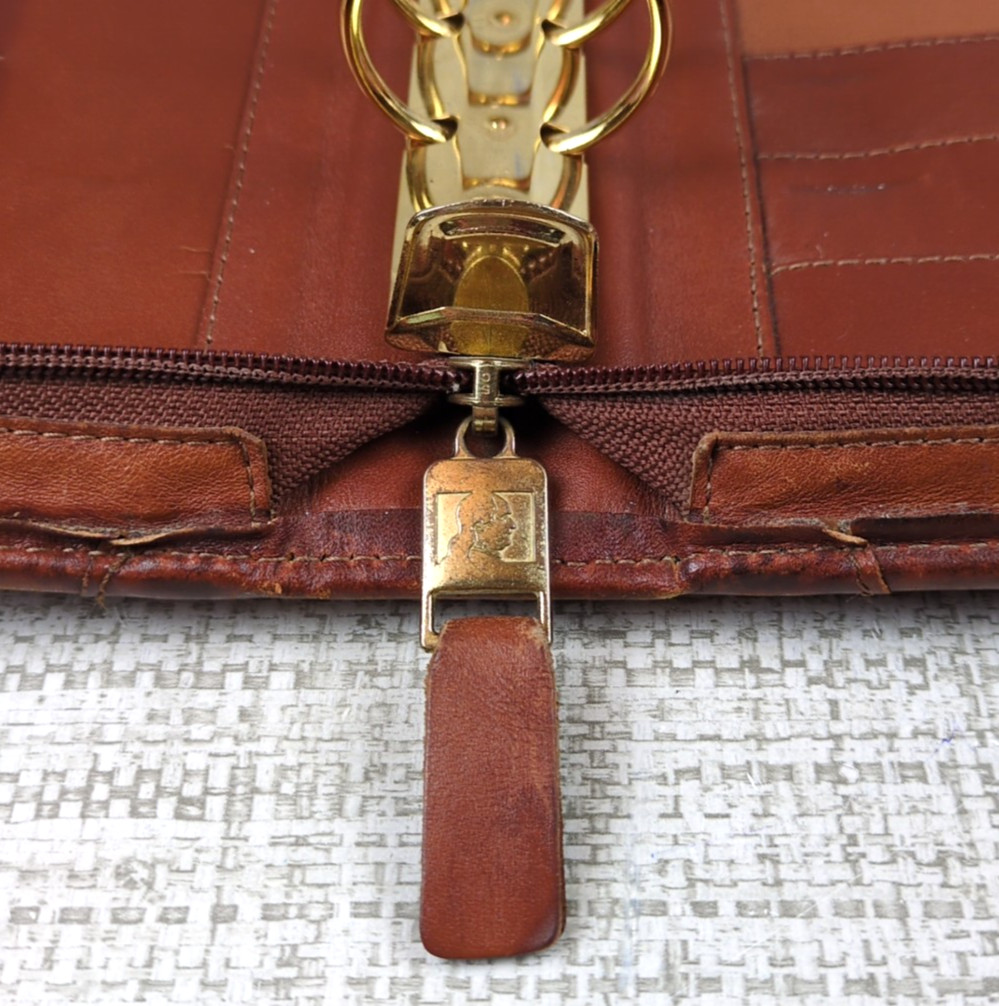 Franklin Quest Classic Distressed Leather Zip Binder 7 Gold Rings 1.5″ Brown