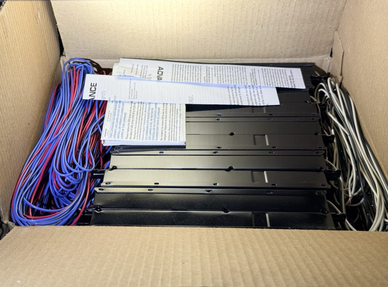 NEW (30-Pack) Advance ICN-2P16-TLED-N T8 LED Driver, 120V to 277V, 2-Lamp