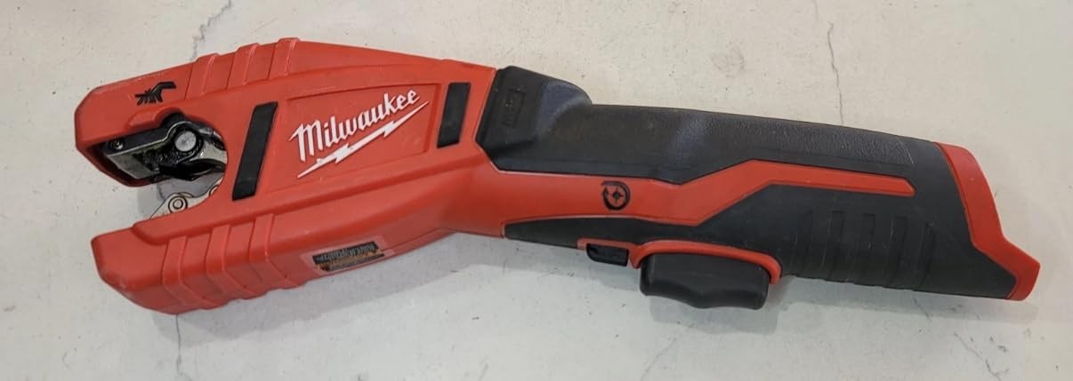 Milwaukee 2471-20 M12 Cordless Copper Pipe Tubing Cutter 3/8″ to 1″ Battery Not