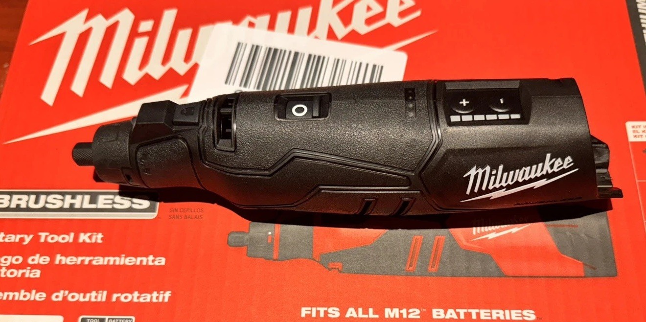Black Milwaukee Tool 2525-21 M12 Brushless Rotary Tool Kit