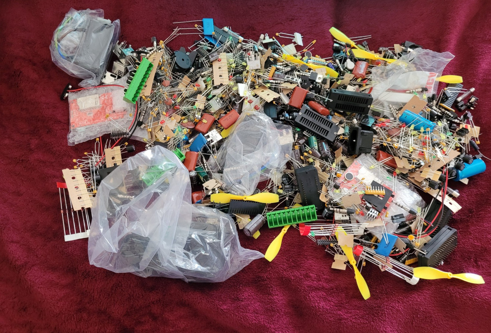 2lbs+ Large Grab Bag of Electronic Components – *See photos + desc*