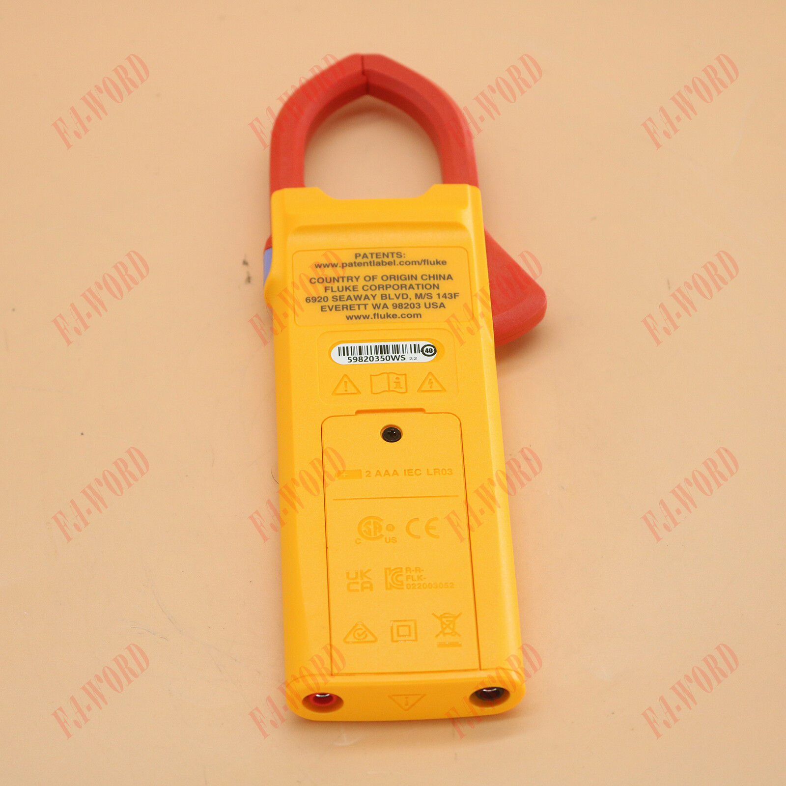 One Fluke 301A AC Digital Clamp Meter Voltage Tester Multitester New