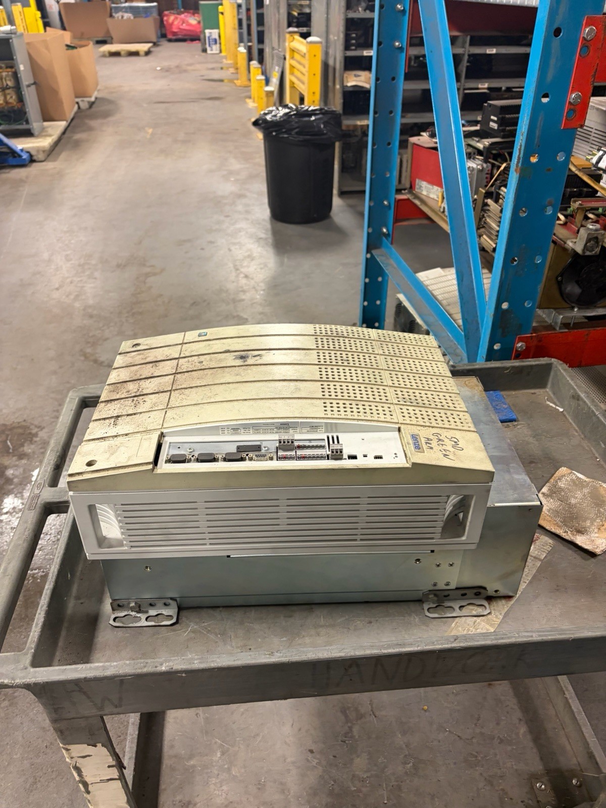 Lenze EVS9330-ES Servo Controller 480v-ac 0-480v-ac 69.8kva USED