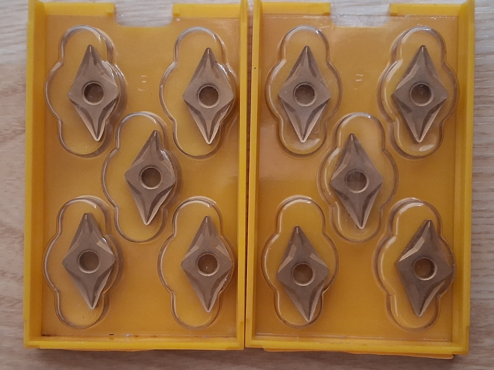 5 pcs. DNMP 432K Kennametal KC850 Carbide Inserts