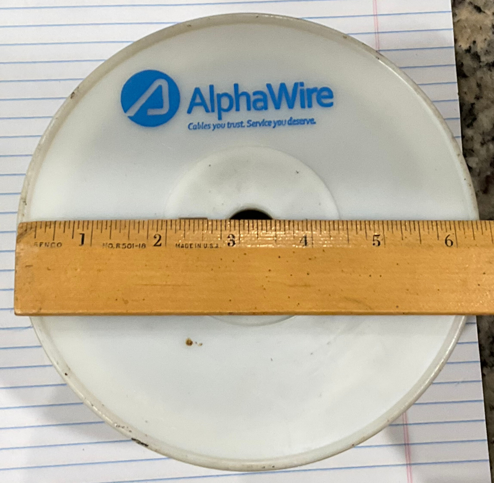 ALPHAWIRE SLATE 1000 FT 3053 / 20 AWG Stranded 20 AWG Cable Length: 1000ft.