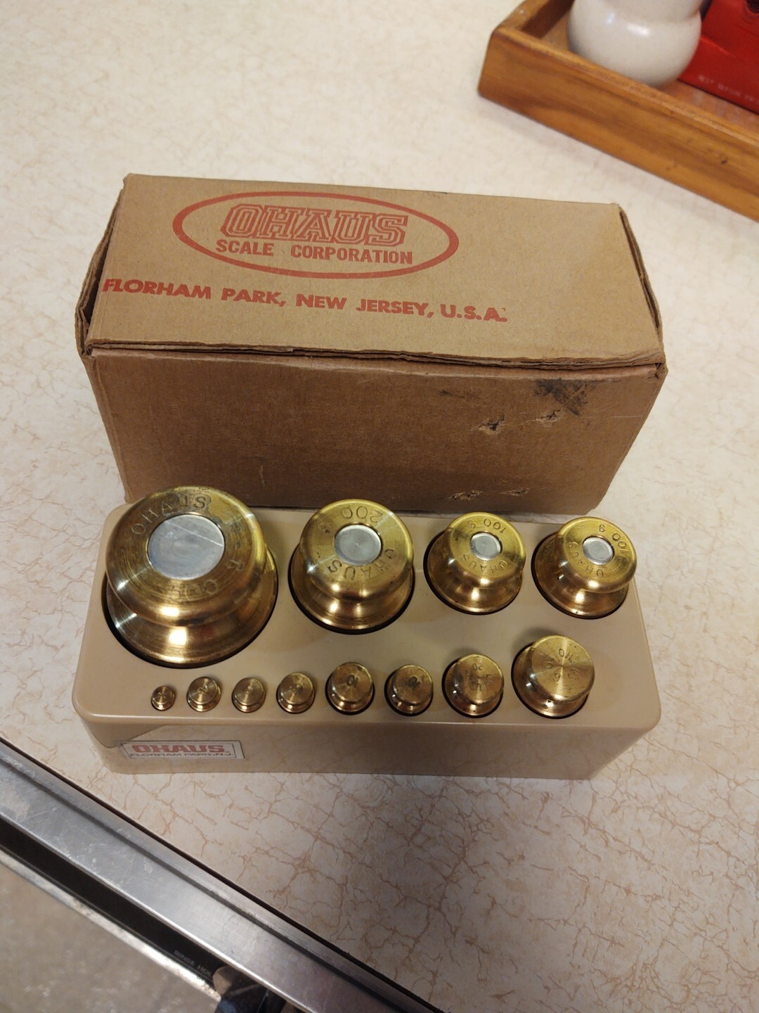 Vintage 12 Piece Ohaus Pharmaceutical Brass Calibration Weight And Plastic Case