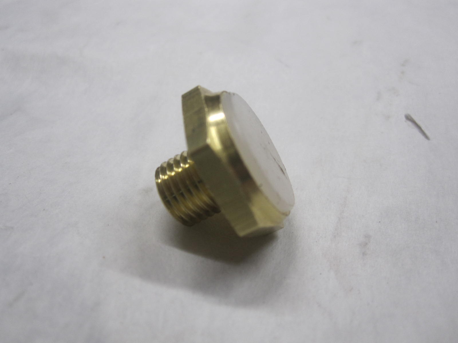 58X Brass 3/8-24 Threaded W ¾ Hex Cap Head Plastic Insert Plug Top and ¼ thread