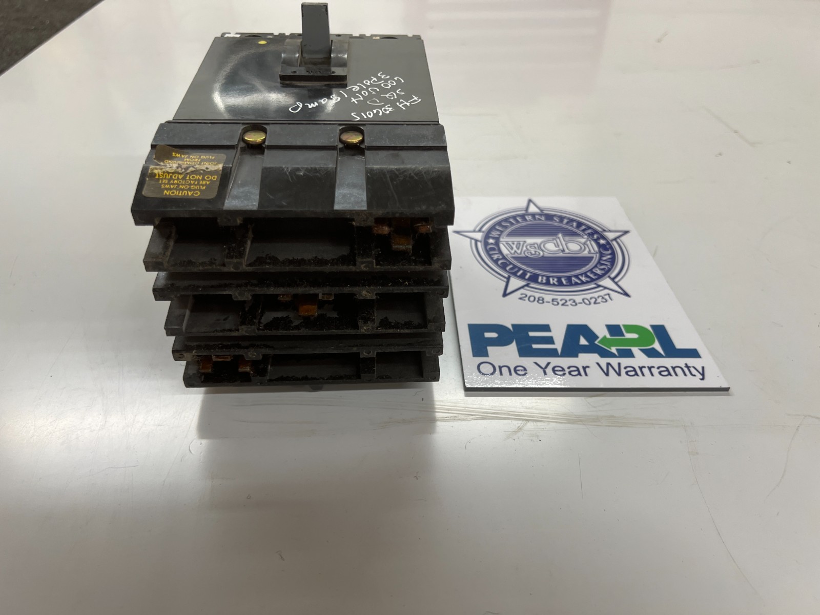Square D – FH36015 15A Circuit Breaker – Recon 1 Yr Warranty