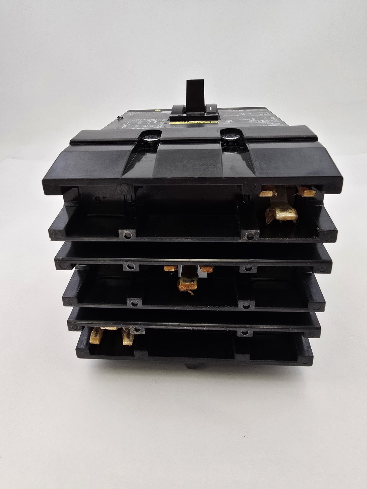 Square D FA36015 I-Line Circuit Breaker 15A 600VAC 3P Type FA 1PH NOS
