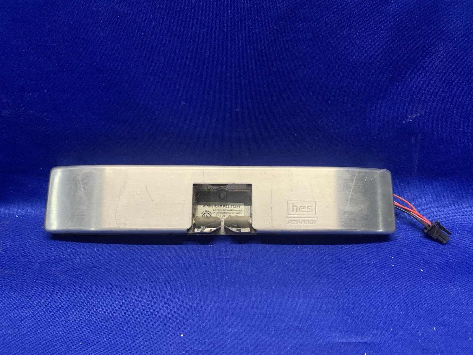 Hes Assa Abloy 9600-12/24D-630 Surface Mounted Electric Strike – Untested – Read