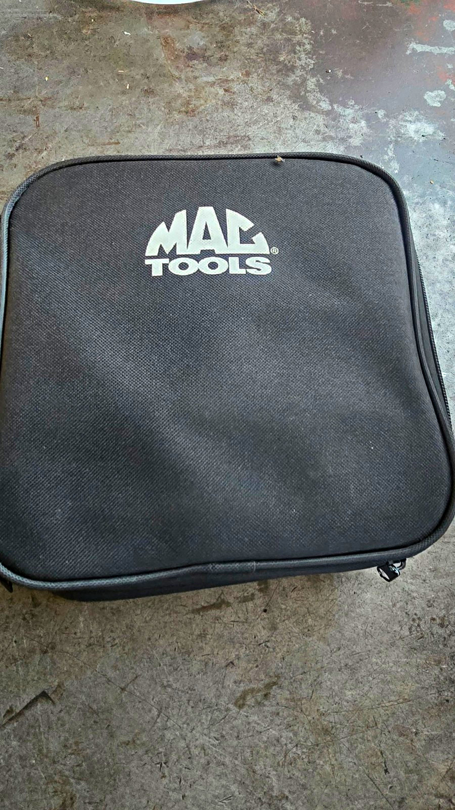 MAC Tools Multimeter w/ Case & Leads