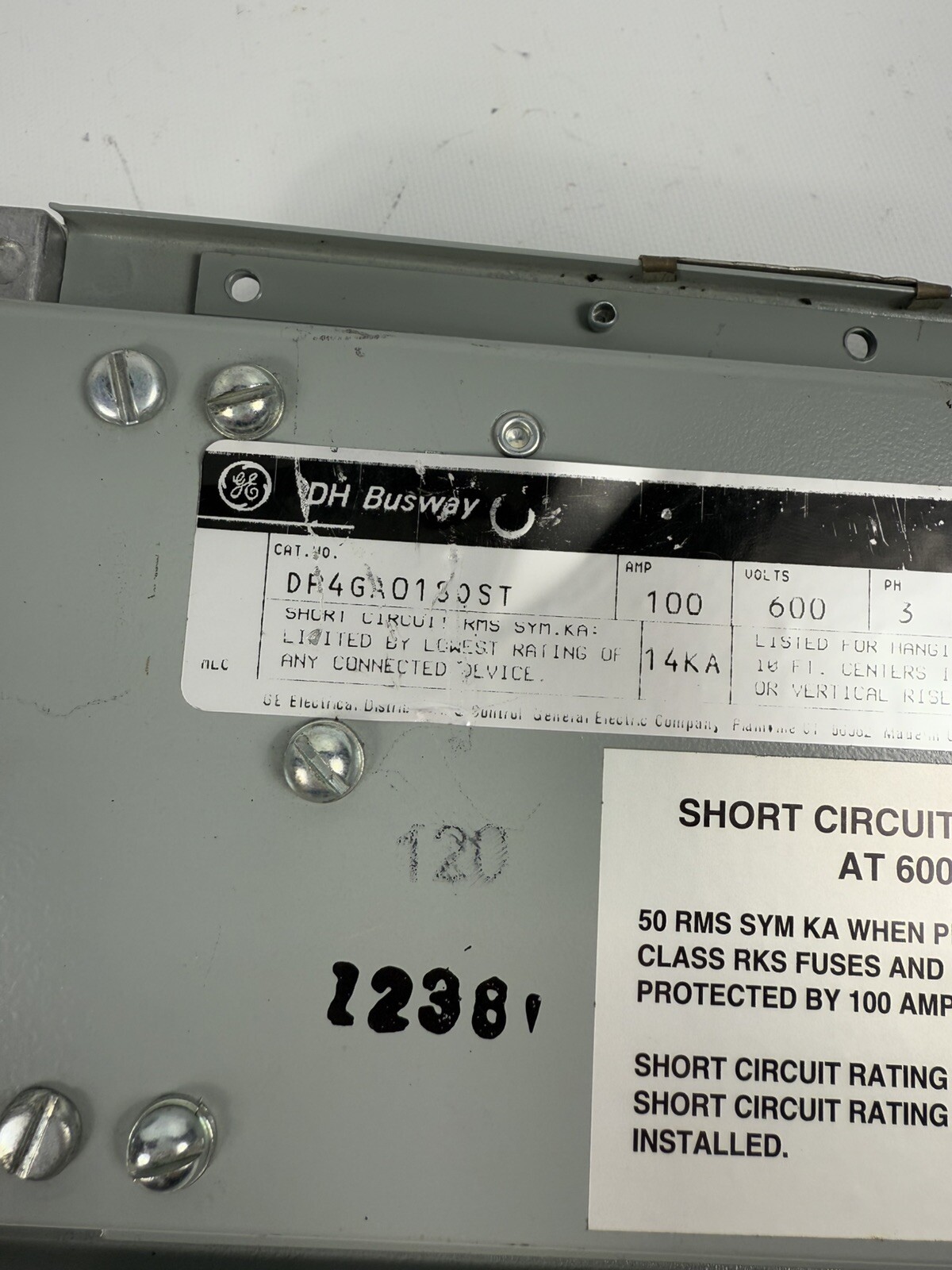 NEW GE DP4GA01SOST 100A 600V 3P DH Busway, 4 Wire With Ground. 100 AMP, DP4