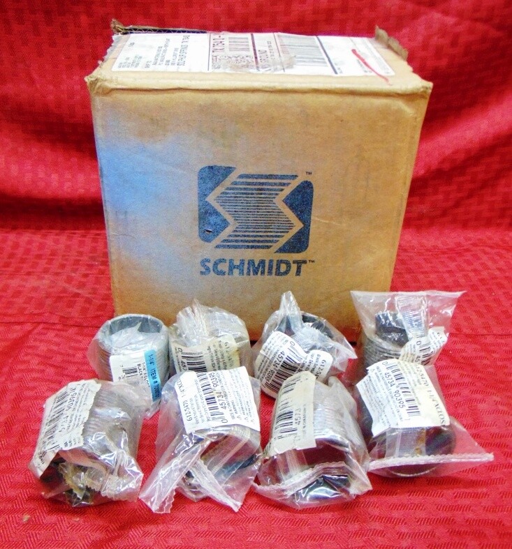 BLACK SCHEDULE 40 PIPE NIPPLE, #612-5470 (LOT OF 8)