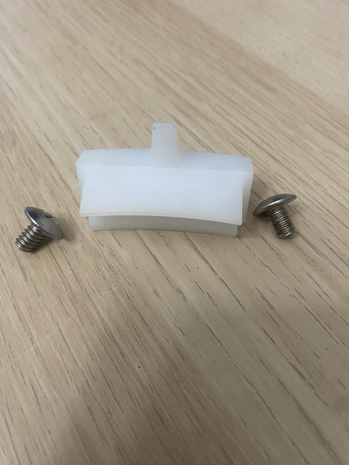 Hobart 00-437433-00002 or 00-938684-00011 KIT FIXED SHOE KIT