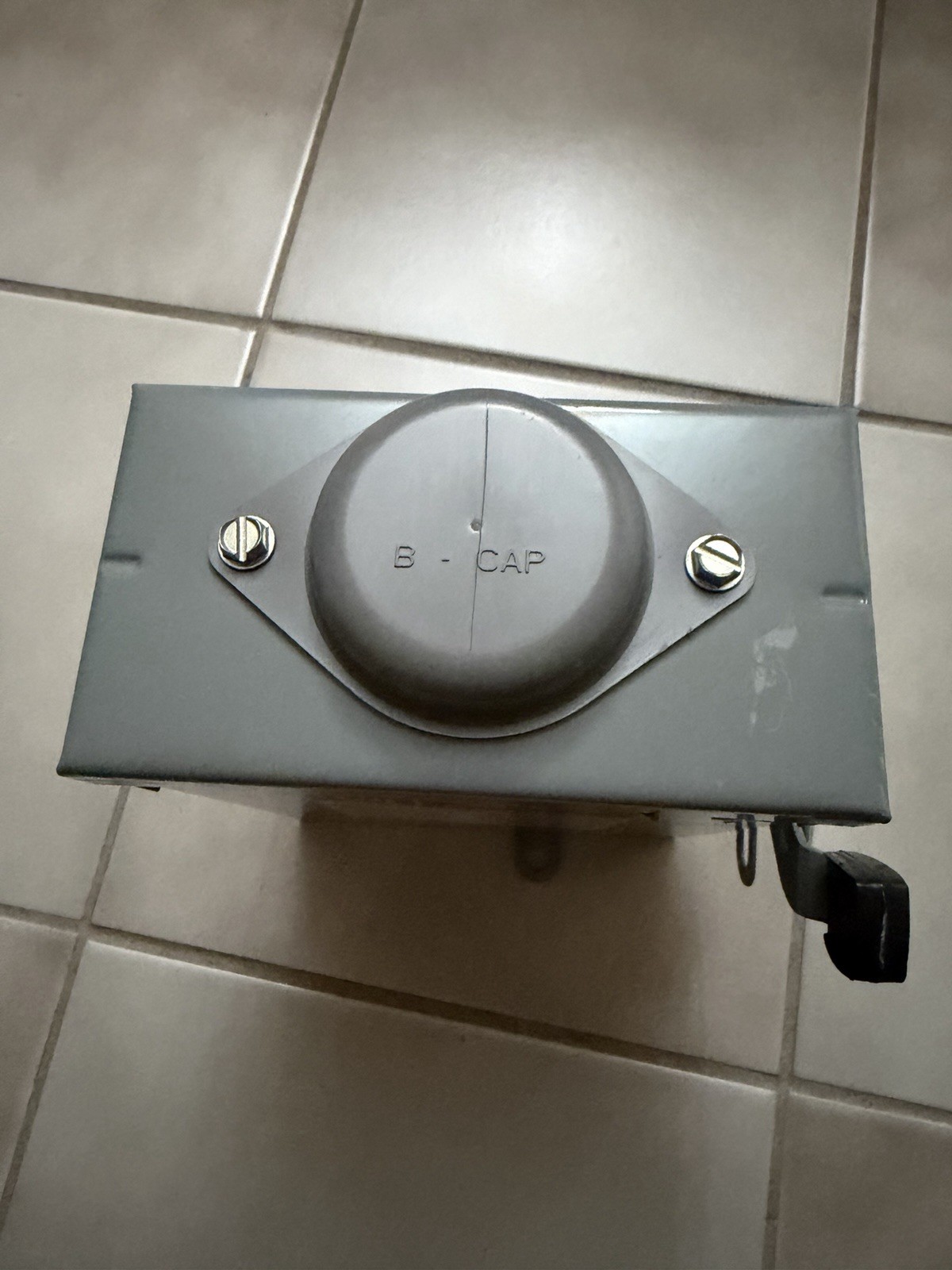Square D DU222RB 60A 240V 2-Pole Non-Fusible Safety Switch NEMA 3R
