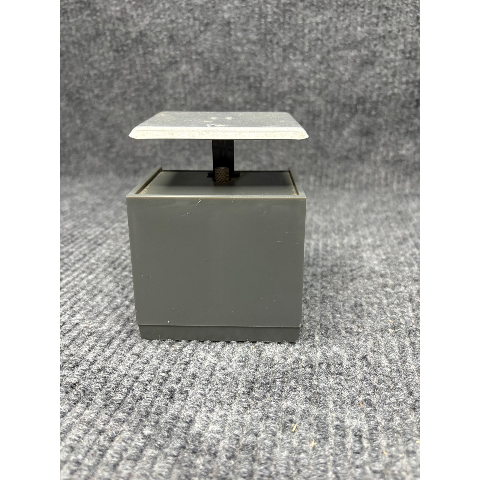 Pelouze Model X1 Postal Scale 16oz Capacity Gray Analog Mechanical Vintage