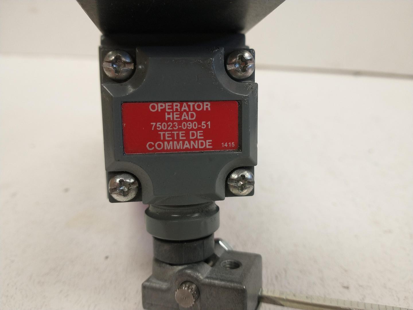 Allen Bradley Travel Stop 802T-ATPD Oil Tight Limit Switch Series J GHA-140-C1