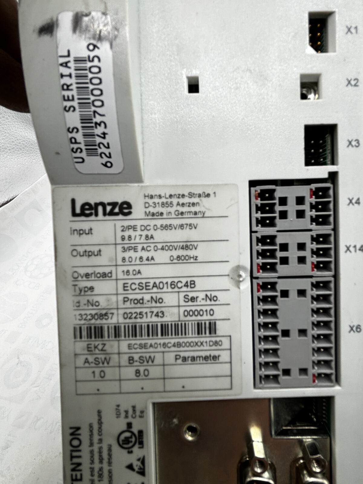LENZE ECSEA016C4B SERVO DRIVE MOTOR CONTROLLER INVERTER 16.0A 0-600HZ 🎯