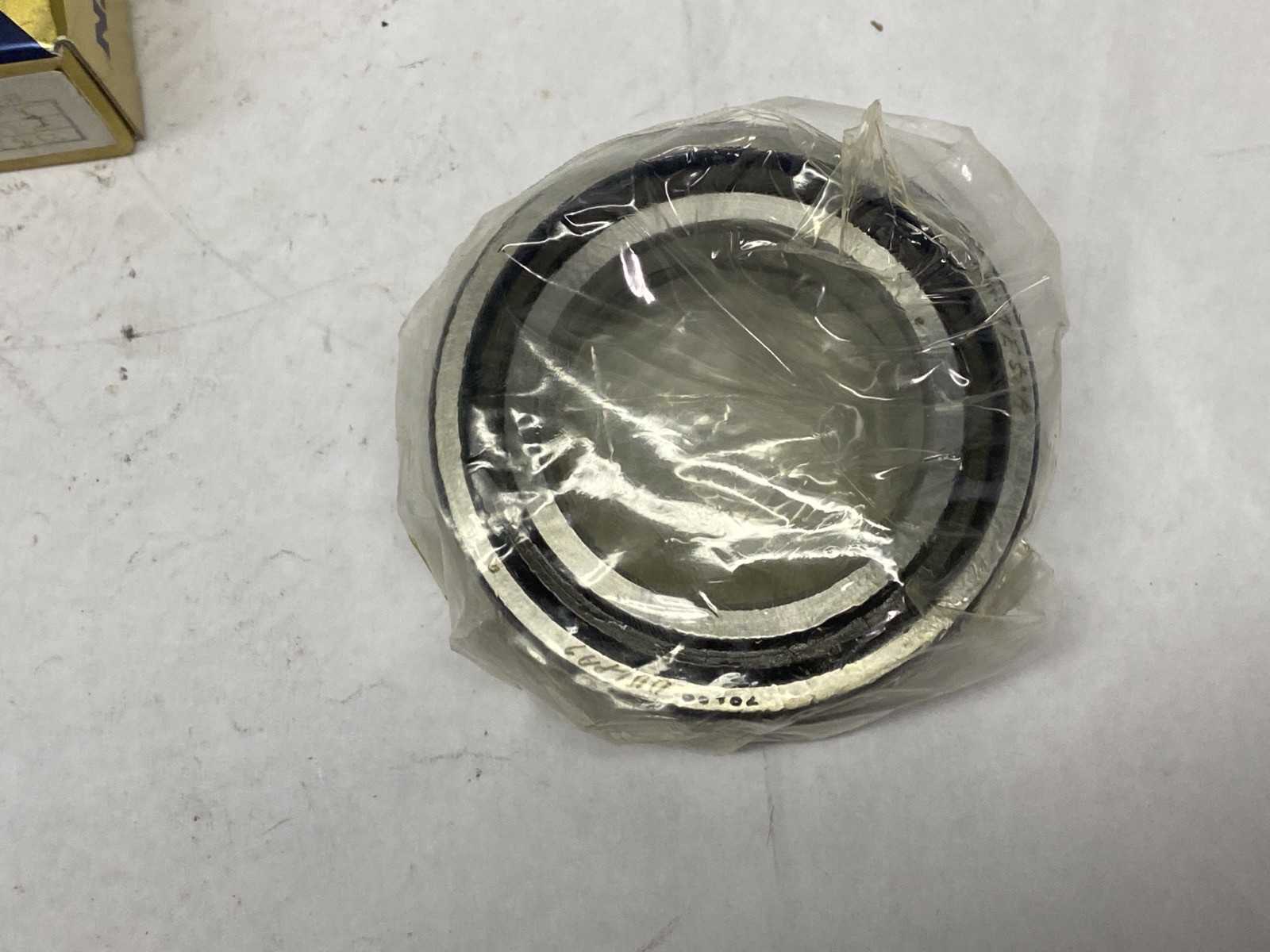 2 NEW NSK 50mm ID 80mm OD 16mm W Angular Contact Bearing 7010CTYDULPA7