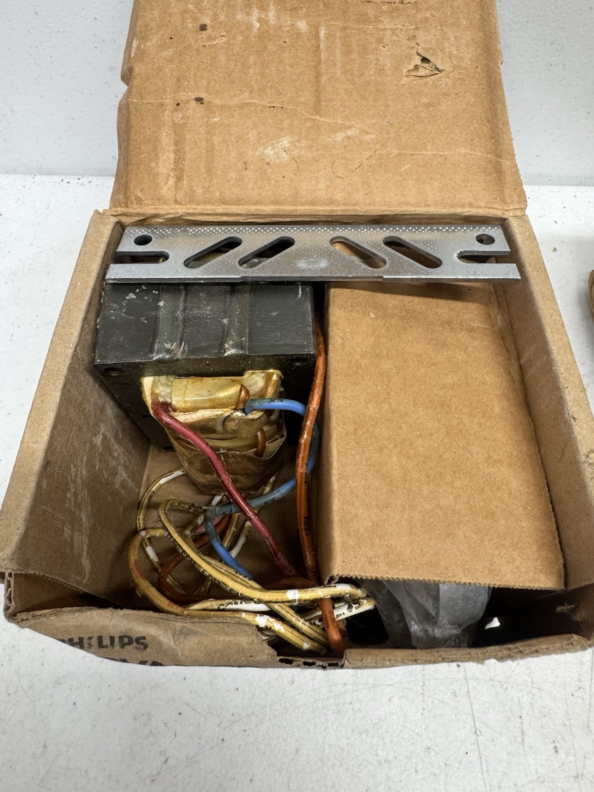 Philips Advance Core & Coil Ballast Kit 71A7971-001D 120/208/240/277V 60Hz HX-HP