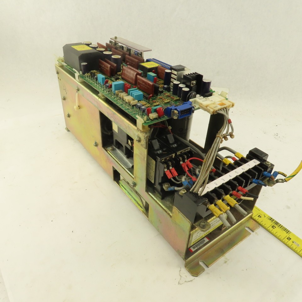 Fanuc A06B-6047-H002 A20B-0009-0320/012D Velocity Control Unit