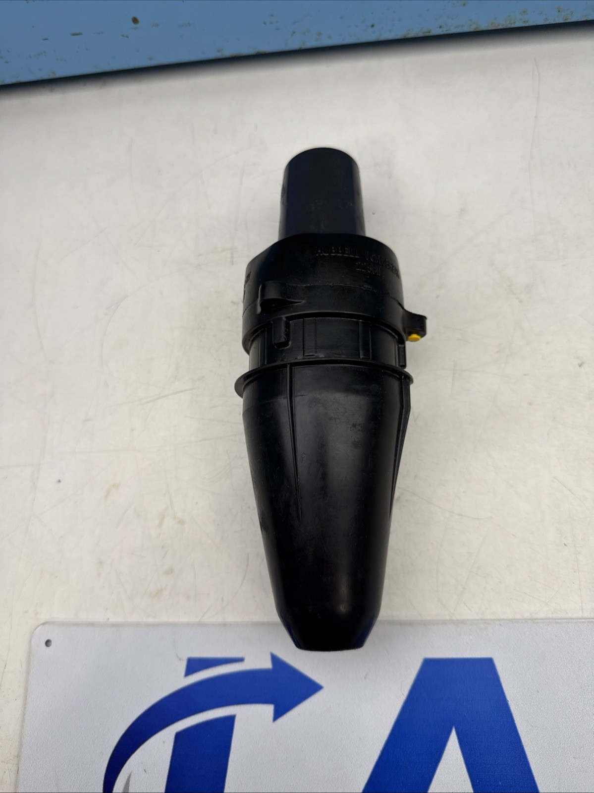 225BI Hubbell Load Break Bushing Insert, 15.2/26.3 kV, 200 Amps