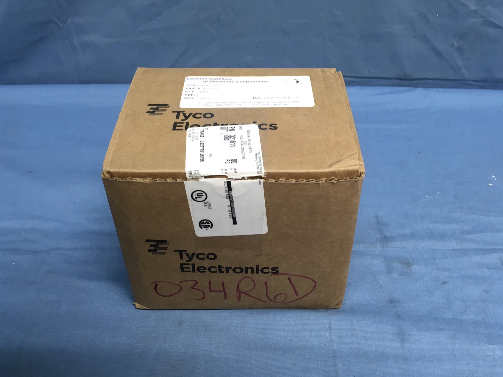 1000 NEW Amp Tyco 321611 PIDG Crimp Ring Tongue Terminal 12-10AWG ¼” Stud Yellow
