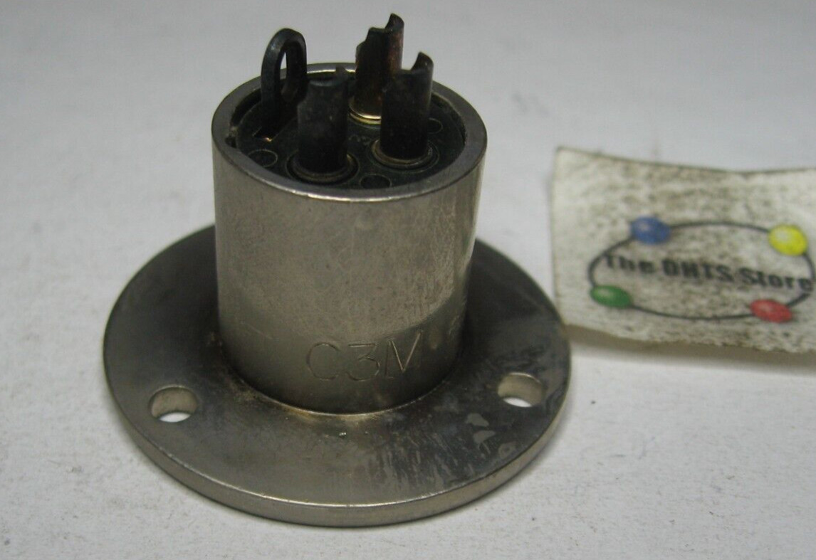 C3M XLR Connector Switchcraft 3 Pin Male Round Panel-Mount – NOS Qty 1