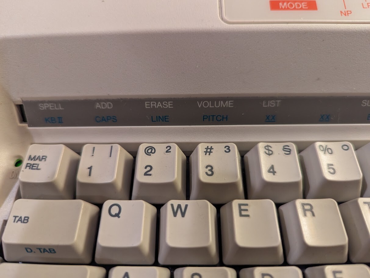 RARE! Olympia Carrera de Luxe MD – Electronic Typewriter – Clean / Tested!