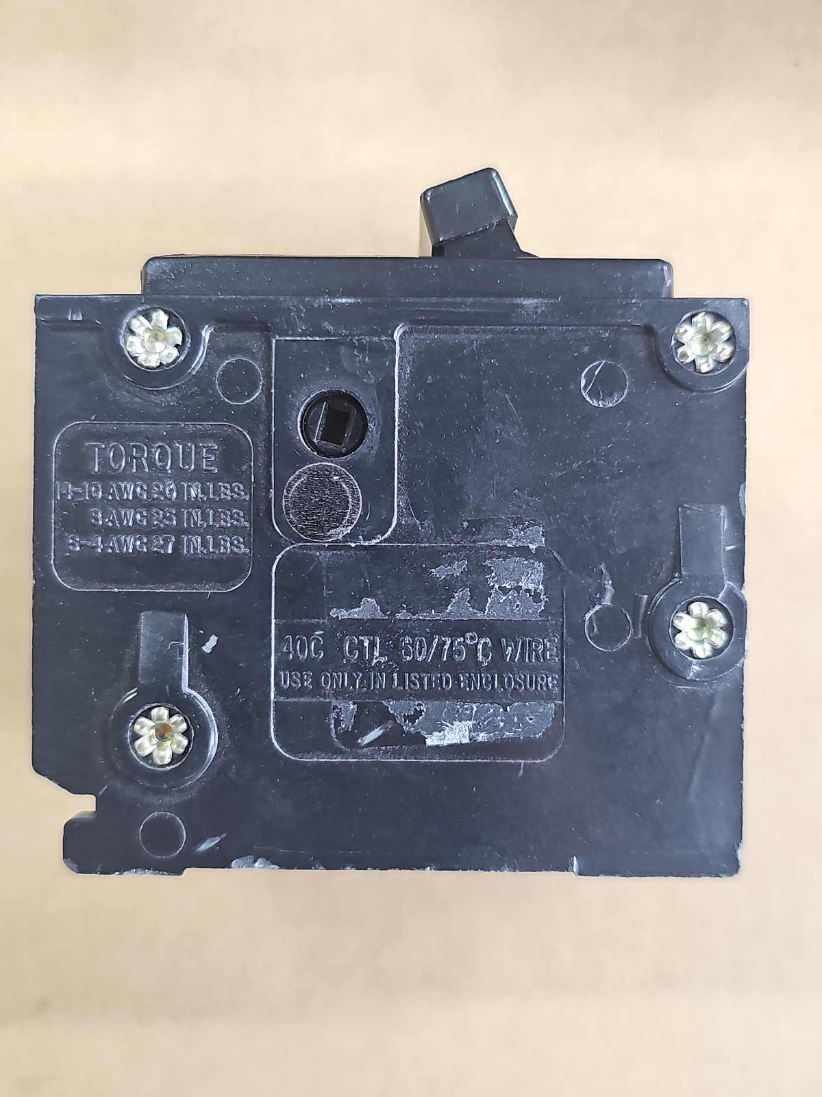 Lot of 12 – Eaton / Cutler-Hammer BR215 15A 2 Pole 240V Circuit Breakers