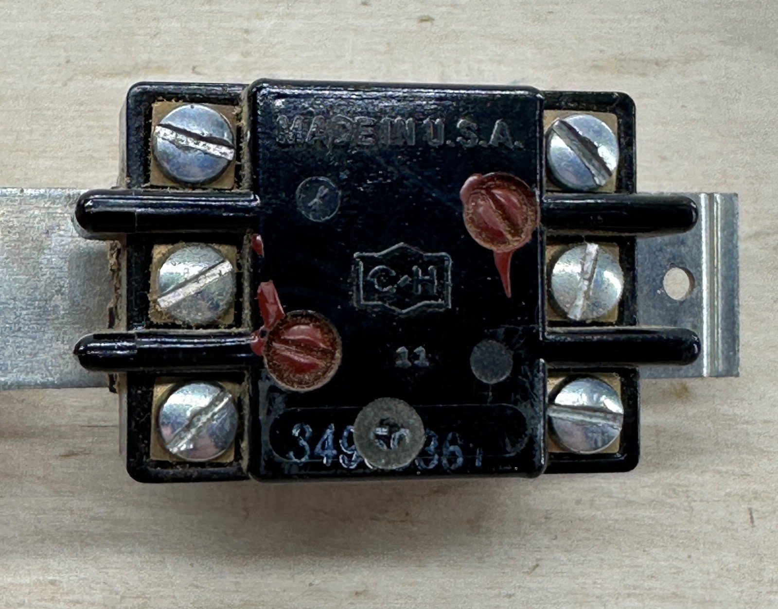 Cutlet Hammer 9115H89A Push Start Stop On Off Control Switch Off a Delta (7349)