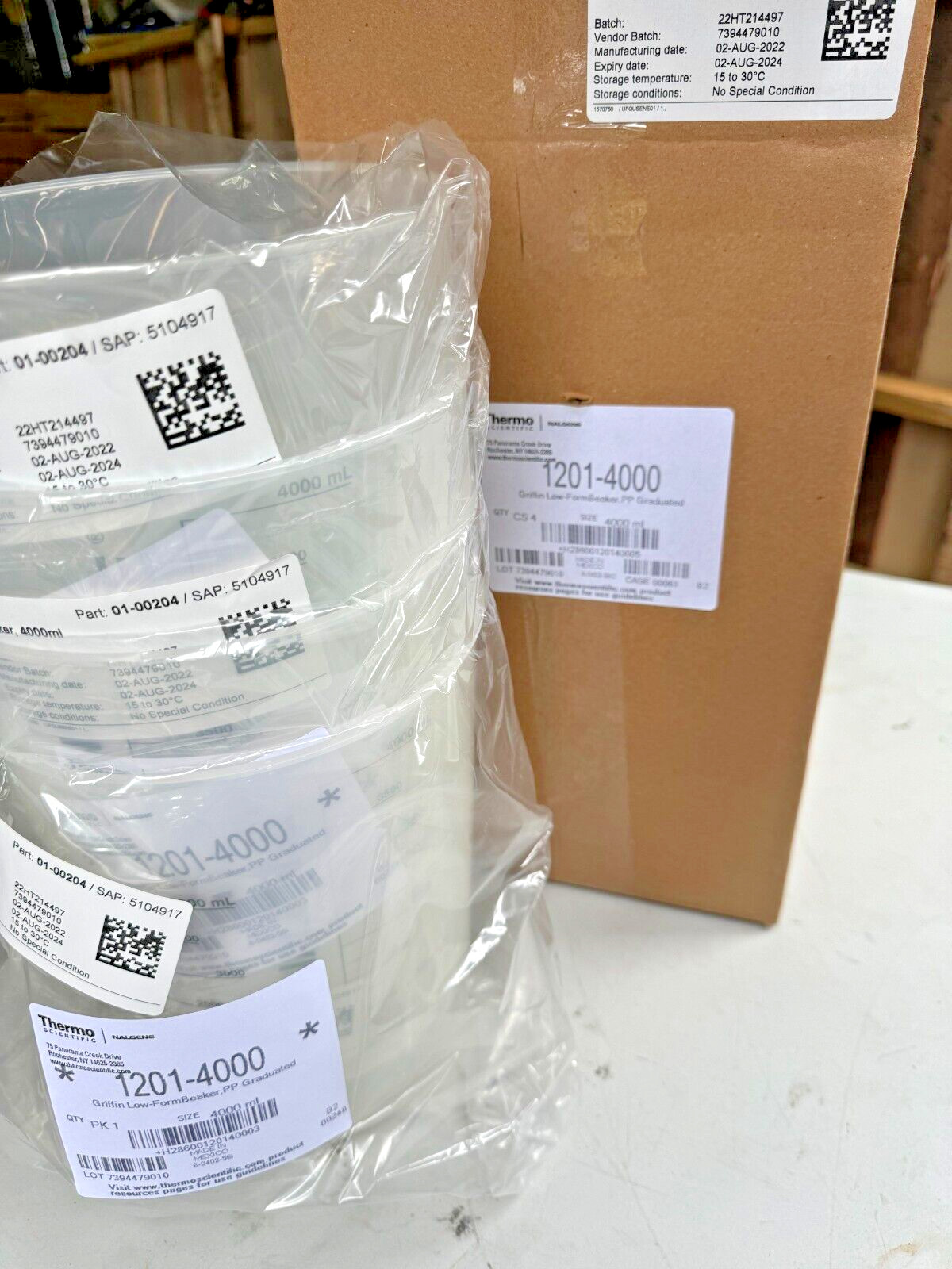 Thermo Scientific Nalgene Beaker 4000 ml Low Form PP Total of 4 Beakers