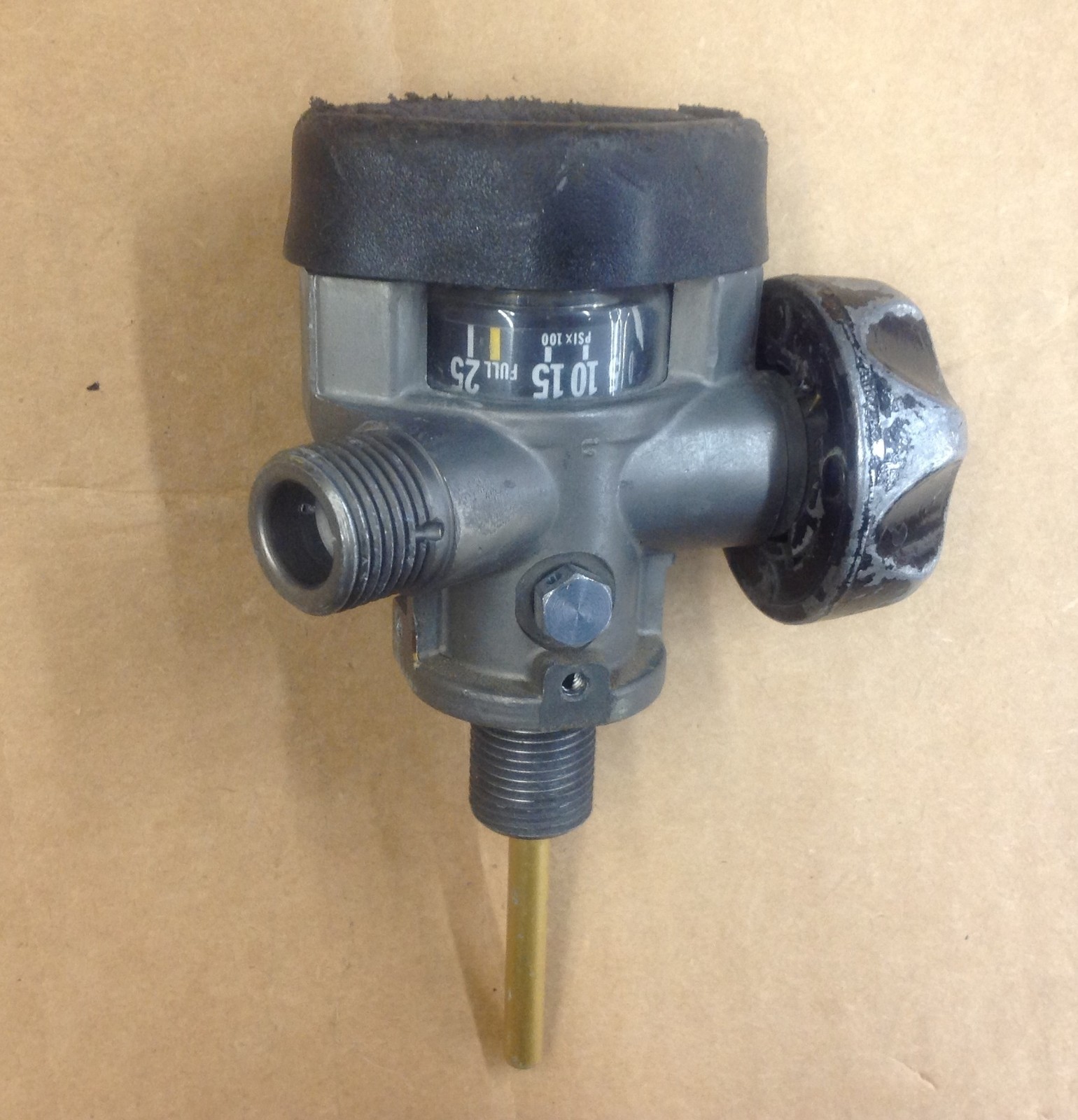 Scott Safety 2216psi SCBA Cylinder Valve Assembly 804102-01 SCBA Bottle Valve