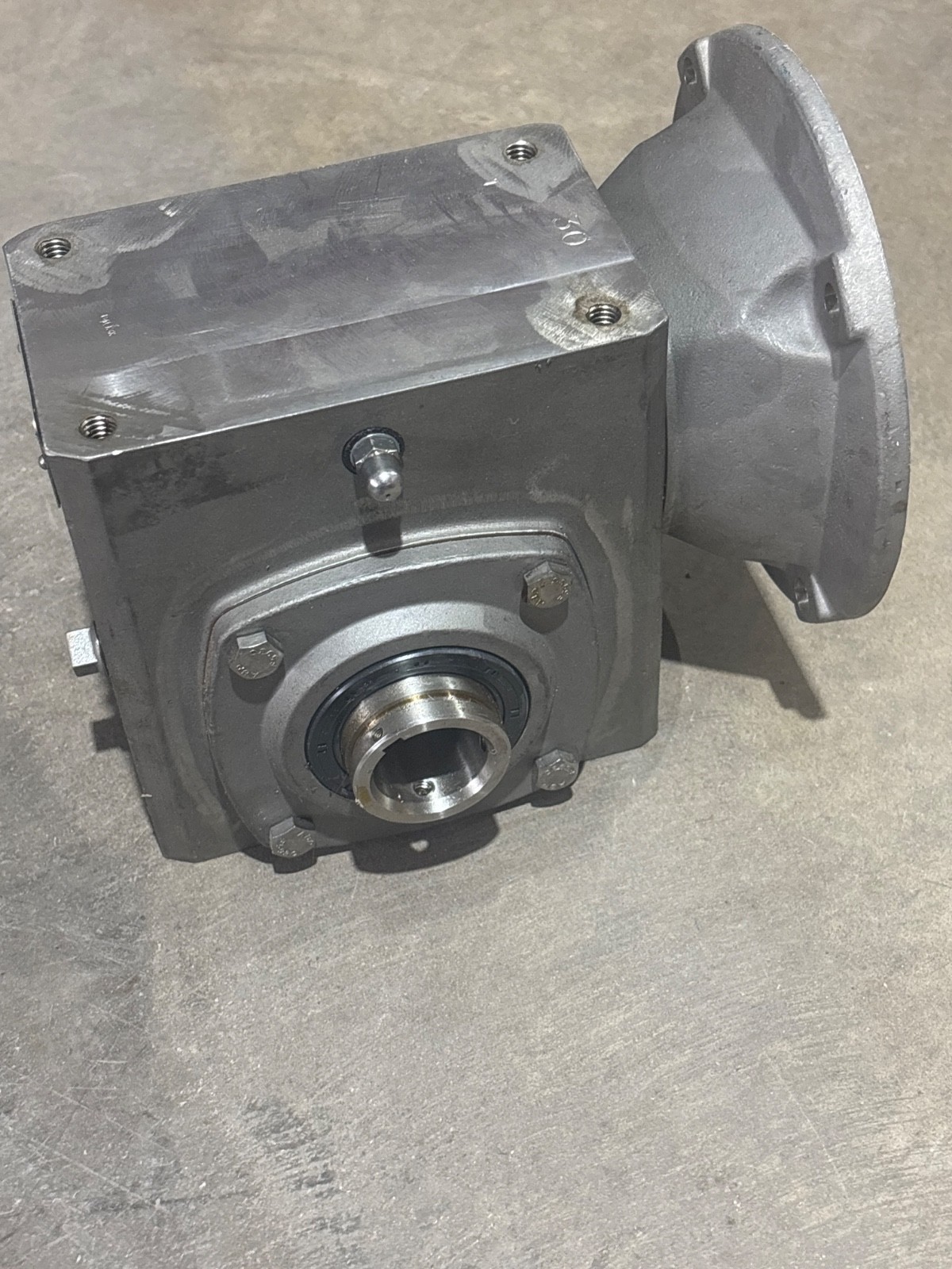 Baldor SSHF-921-30-65-H104 Gear Reducer Motor 30:1 Ratio AGMA Class I Service –