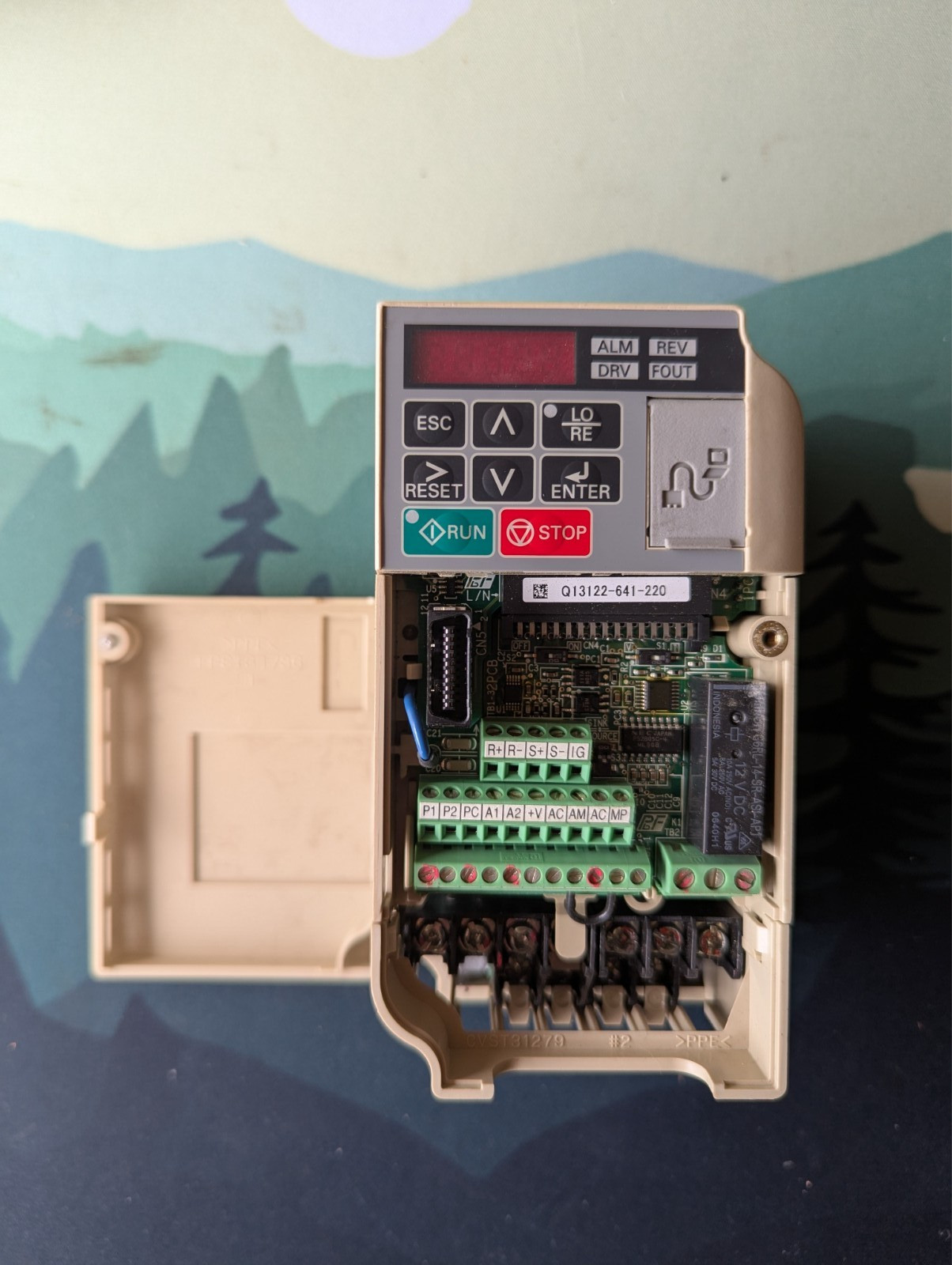 Yaskawa CIMR-VA2A0001BAA V1000 Variable Frequency Drive – 0.1 kW (1/8 HP), 200–2
