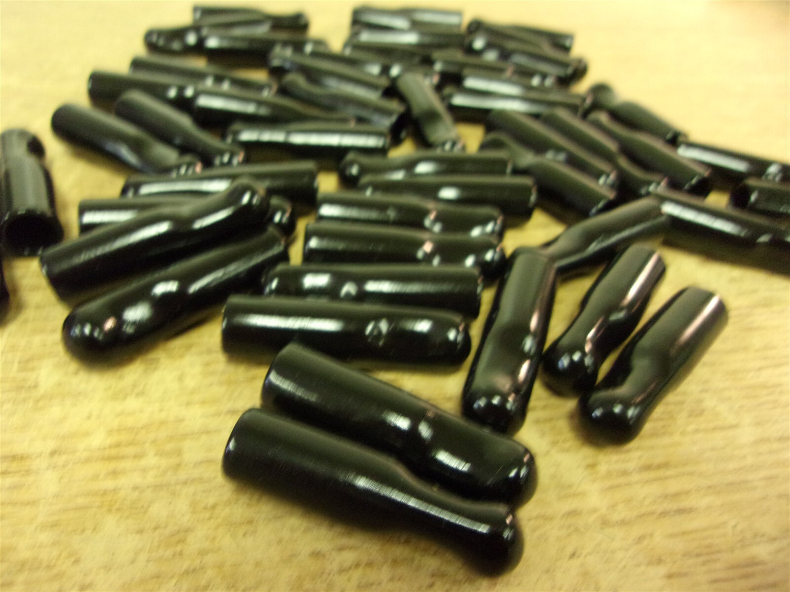 NEW Rubber Protective Caps 1-1/2″ x 3/8″ OD, Lot of 50 *FREE SHIPPING*