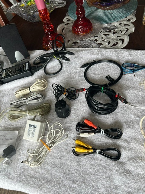 LOT OF MISC COMPUTER / PHONE / TV CABLES WIRES SPEAKERS CHARGERS