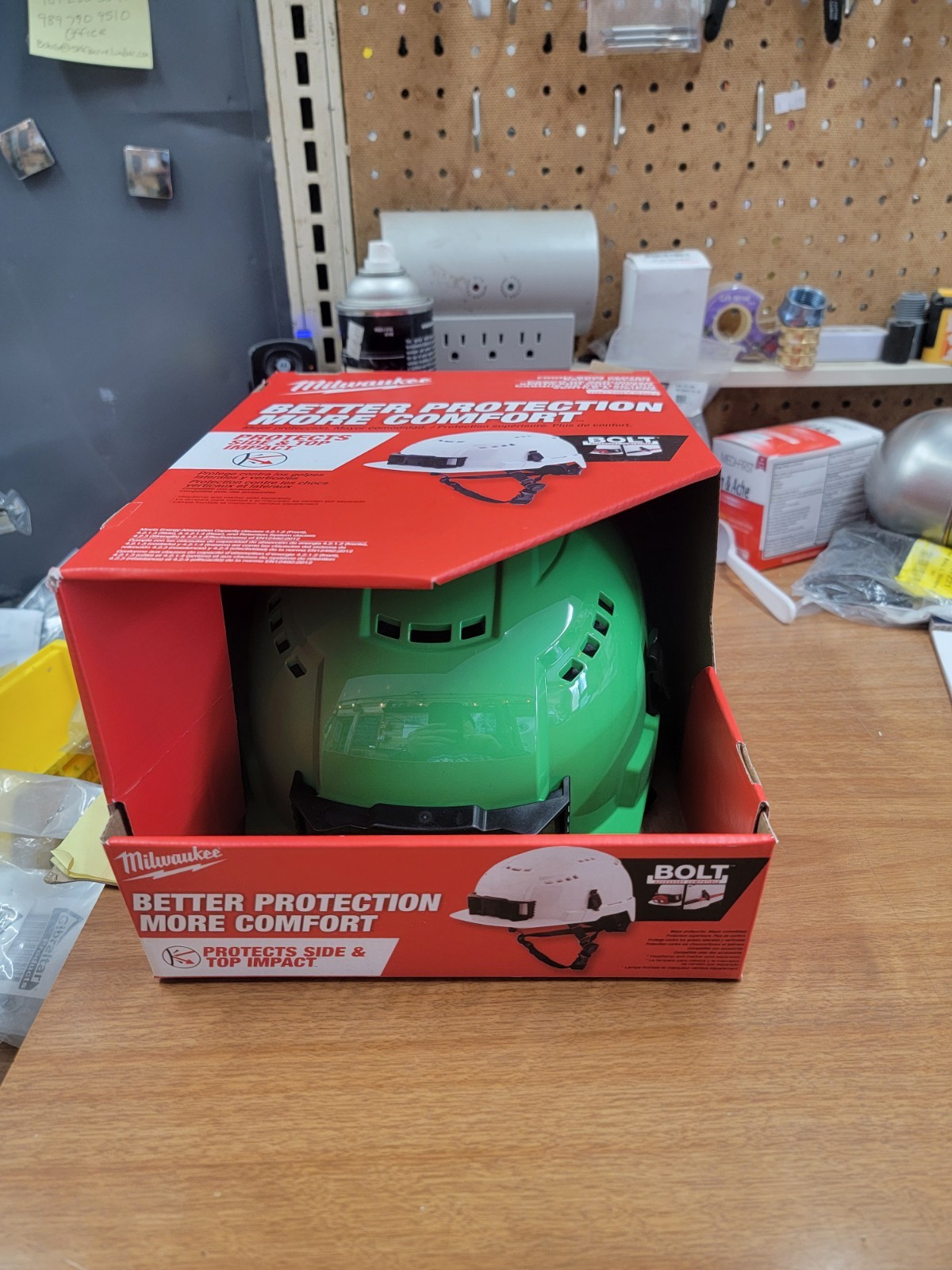 Milwaukee Tool BOLT Green Vented Safety Helmet (USA) – Type 2, Class C.
