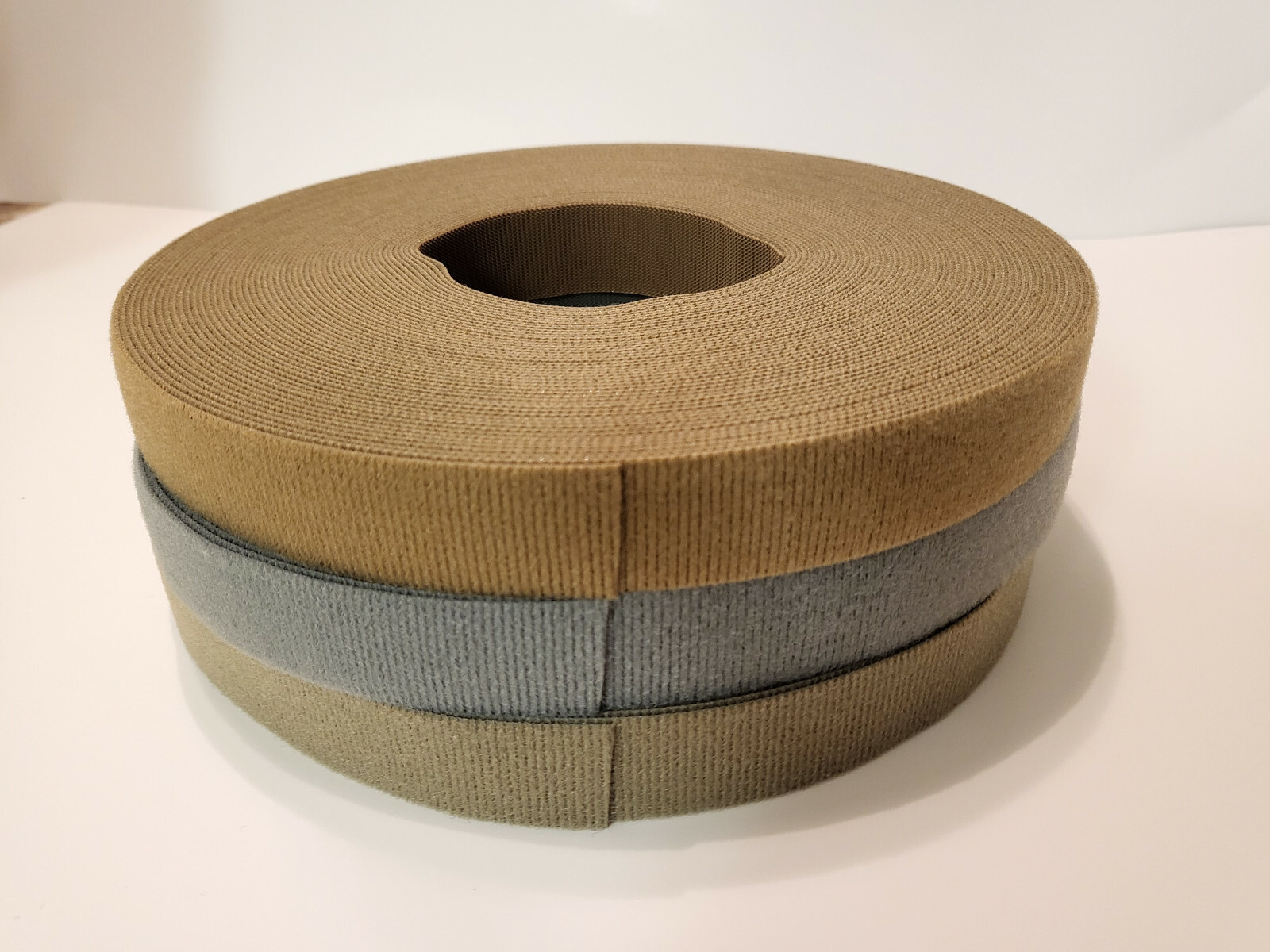 VELCRO® Brand ONE-WRAP® Strap Double Sided 1″ X 12ft (4 yards) Coyote Brown