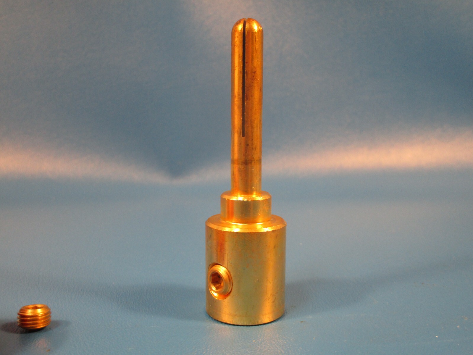 Supercon PP250GB BLACK, High Power Pin Type Test Plug, 250 amps, 600 volts