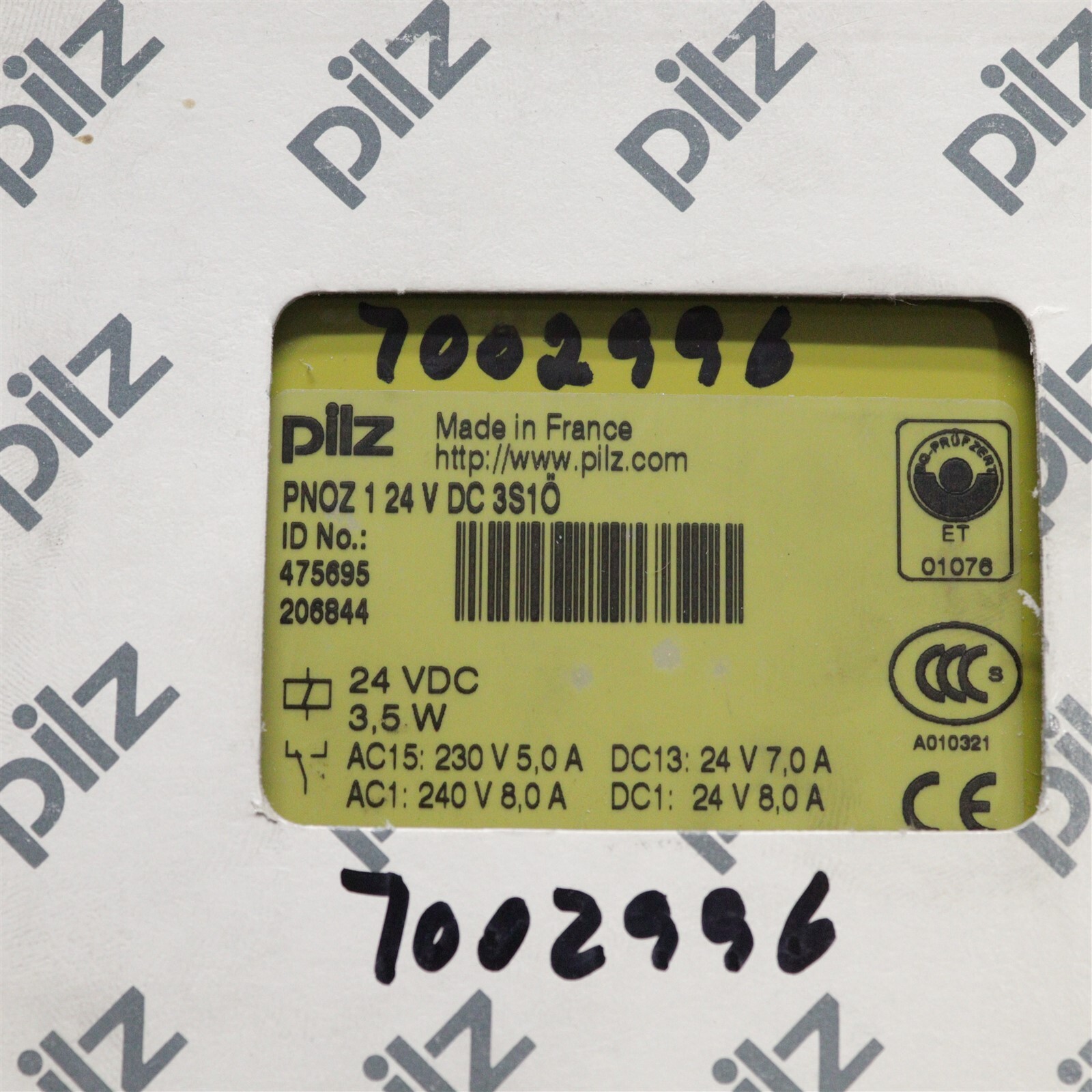 PILZ SAFETY RELAY 475695 PNOZ 1 24V DC 3S1O