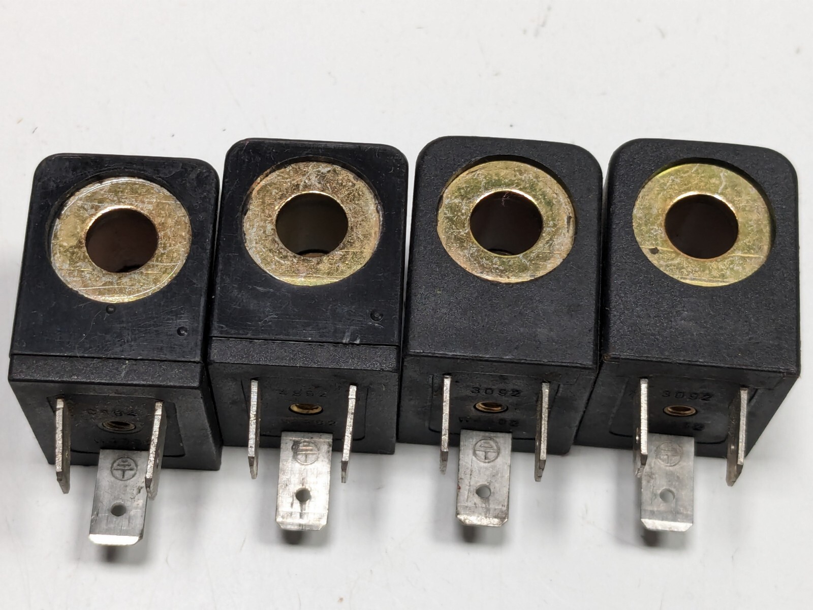 Lot of 4 AV Automatic Valve 7019-9DB Replacement Solenoid Coils 24V DC 4.8W 48V