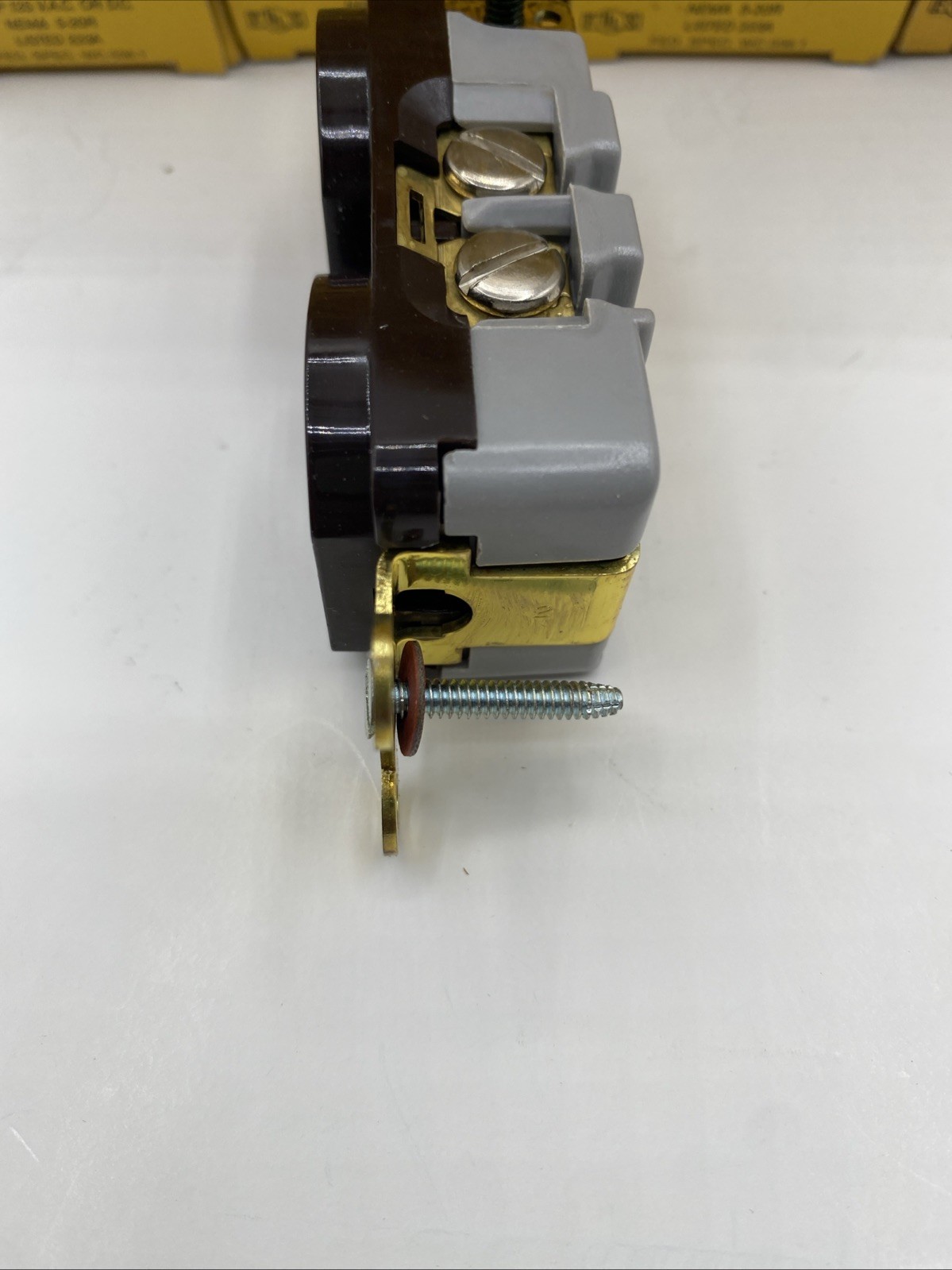Hubbell 5352 Duplex Outlet LOT OF 10 Brown Spec Grade 20A 125V AC or DC 3 Wire