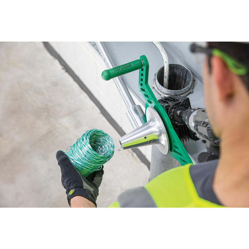 Greenlee G1 Versi-Tugger Handheld 1,000-lb Cable Puller (1/2″ – 4″ Conduit)