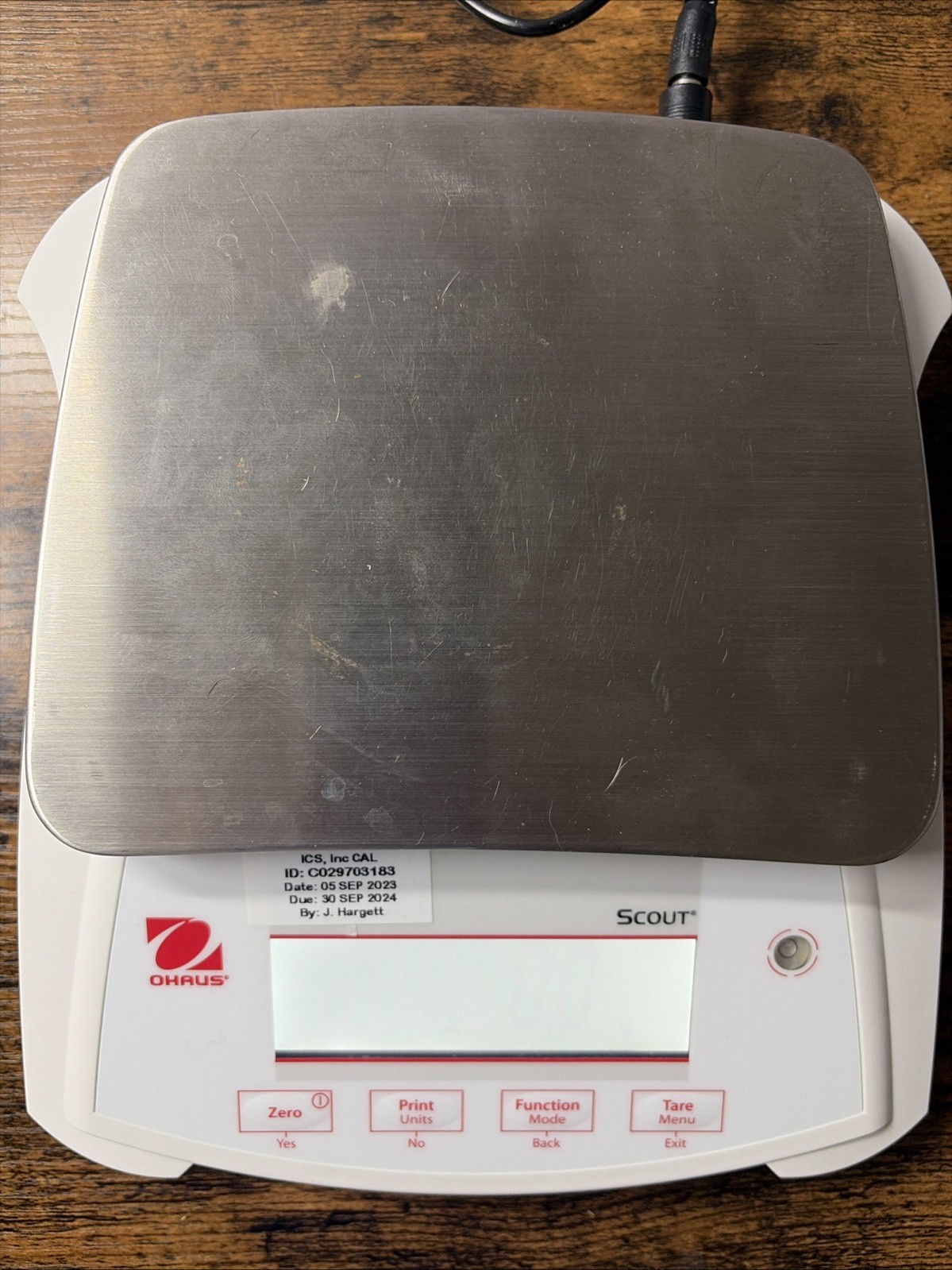 Ohaus Scout STX422 Excellent Condition